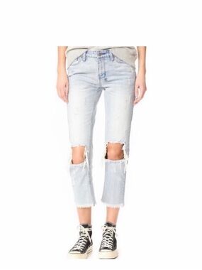 KSubi Women Denim Jean Distressed
100% Cotton Blue Light Size 25